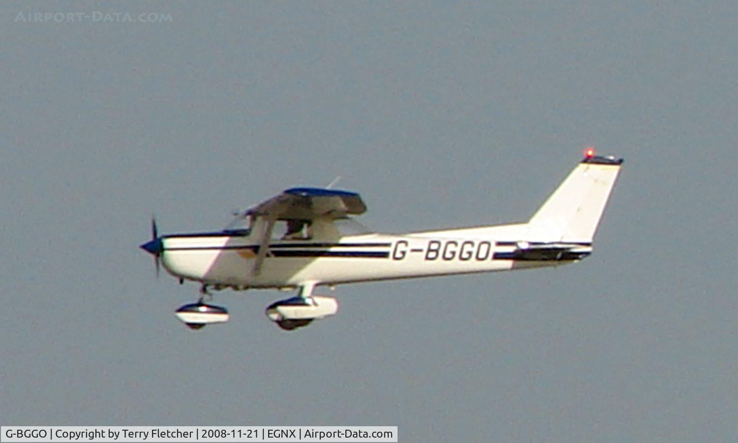 G-BGGO, 1979 Reims F152 C/N 1569, Local Flying School aircraft on approach to East Midlands