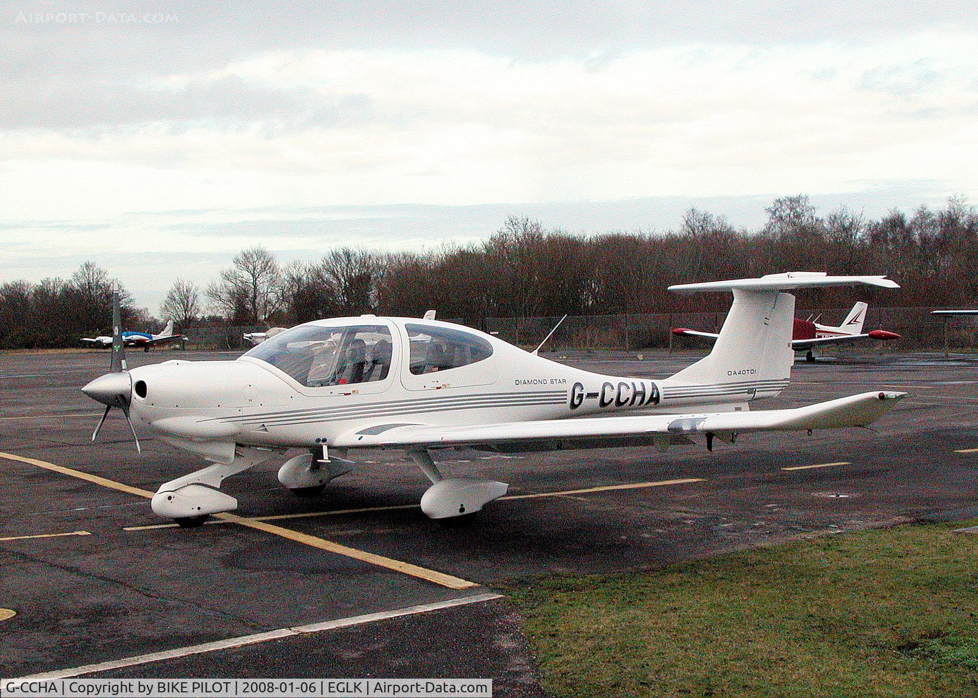G-CCHA, 2003 Diamond DA-40D Diamond Star C/N D4.046, VISITING DA40