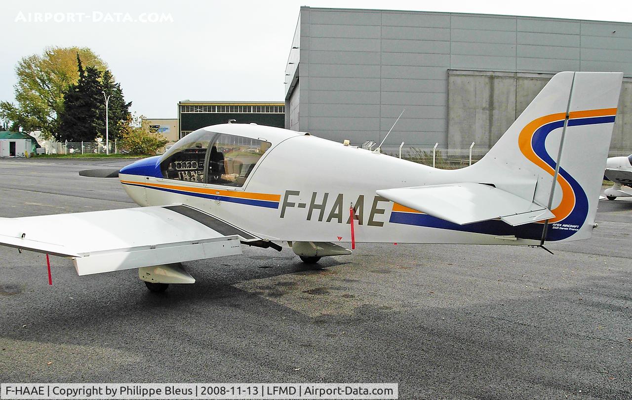 F-HAAE, Robin DR-400-120 C/N 2578, Nice striping for this attractive bird parked at Cannes Mandelieu