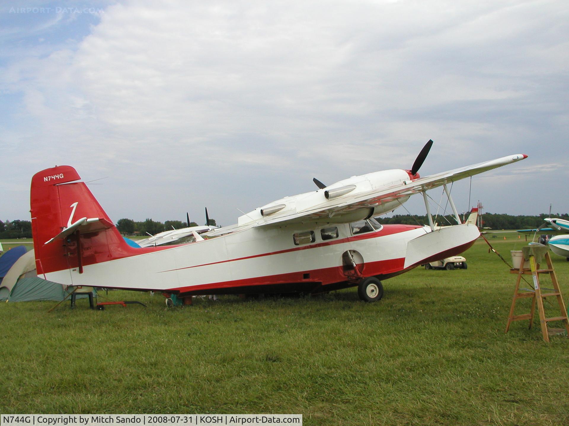 N744G, 1944 Grumman G-44 Widgeon C/N 1394, EAA AirVenture 2008.