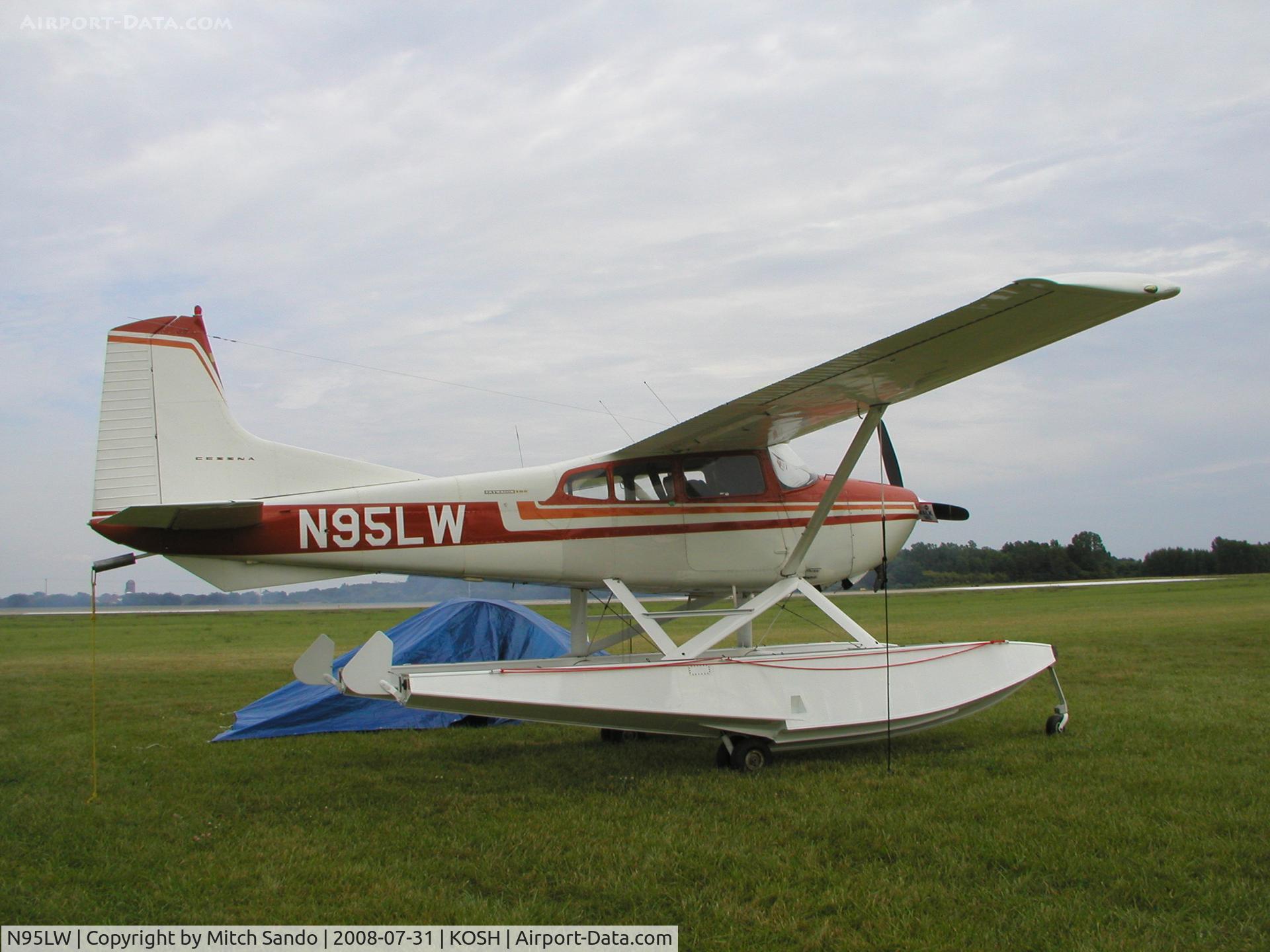 N95LW, 1967 Cessna A185E Skywagon 185 C/N 1851185, EAA AirVenture 2008.