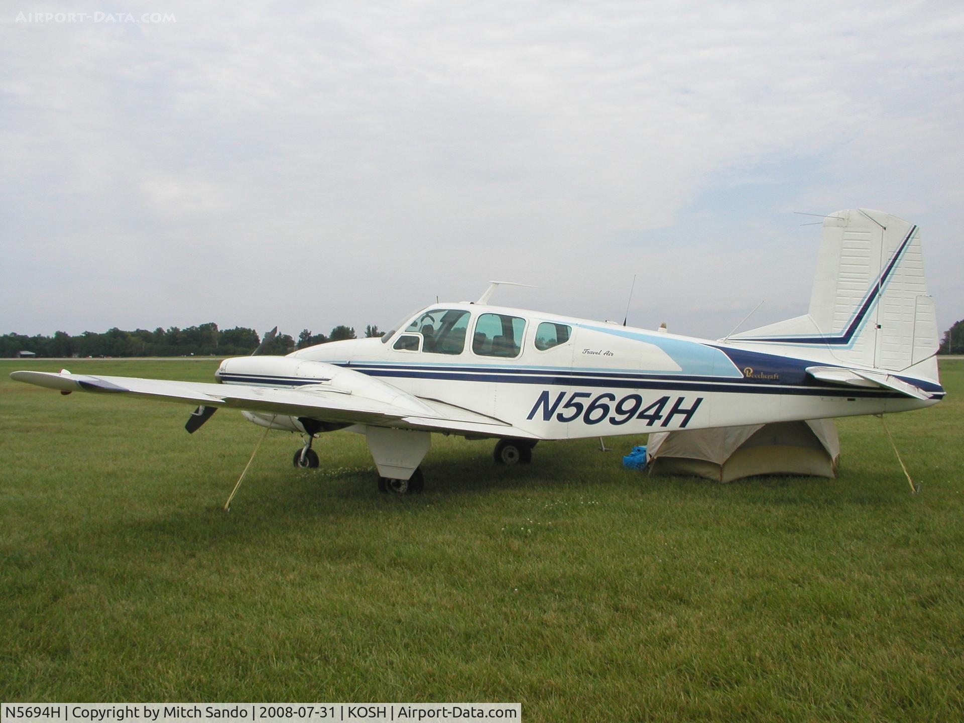 N5694H, 1965 Beech 95 C/N TD-243, EAA AirVenture 2008.