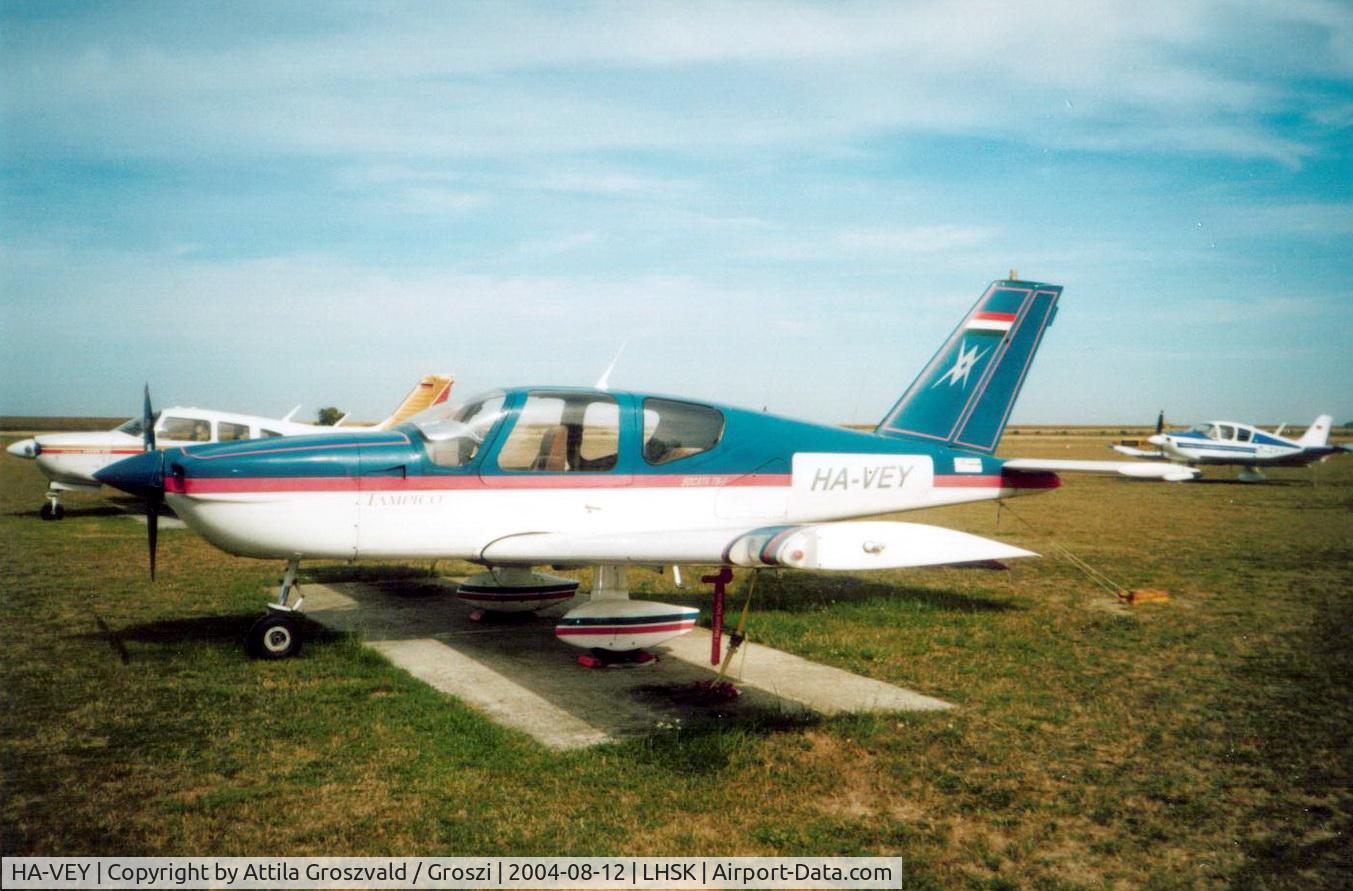 HA-VEY, 1982 Socata TB-9 Tampico C/N 244, Siófok-Kiliti Airport, LHSK
