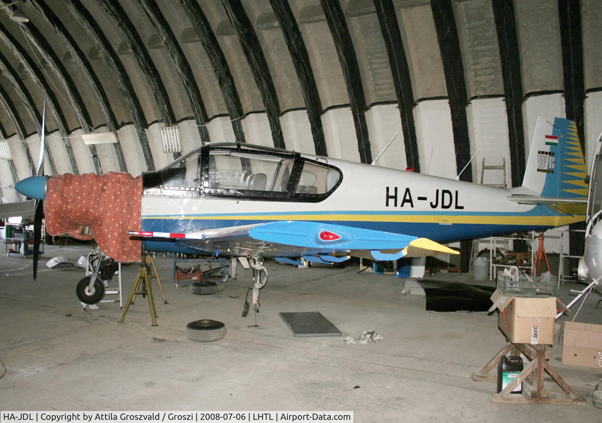 HA-JDL, 1978 IAR IAR-823 C/N 41, Tököl airport / hangar
