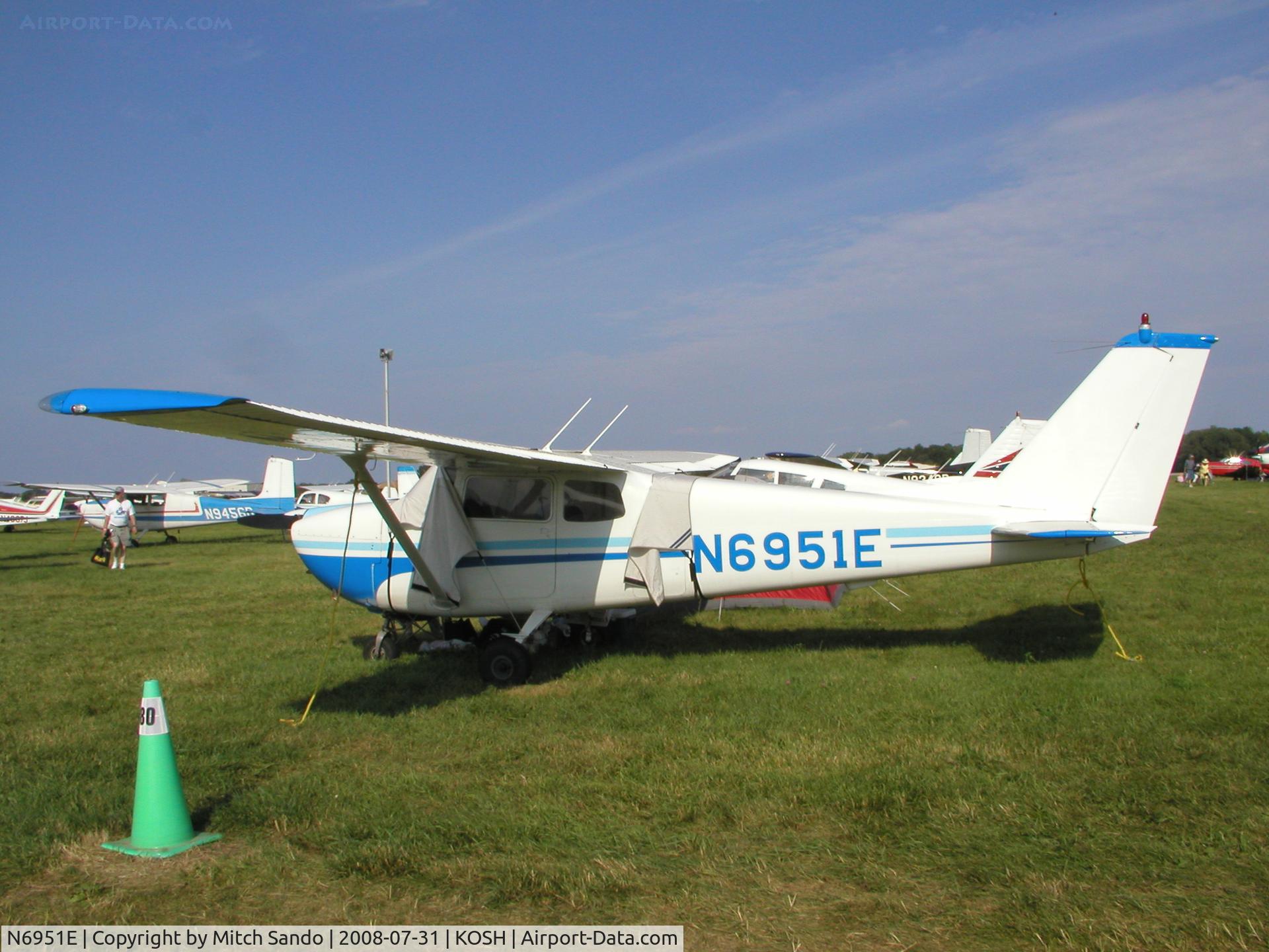 N6951E, 1960 Cessna 175A Skylark C/N 56451, EAA AirVenture 2008.