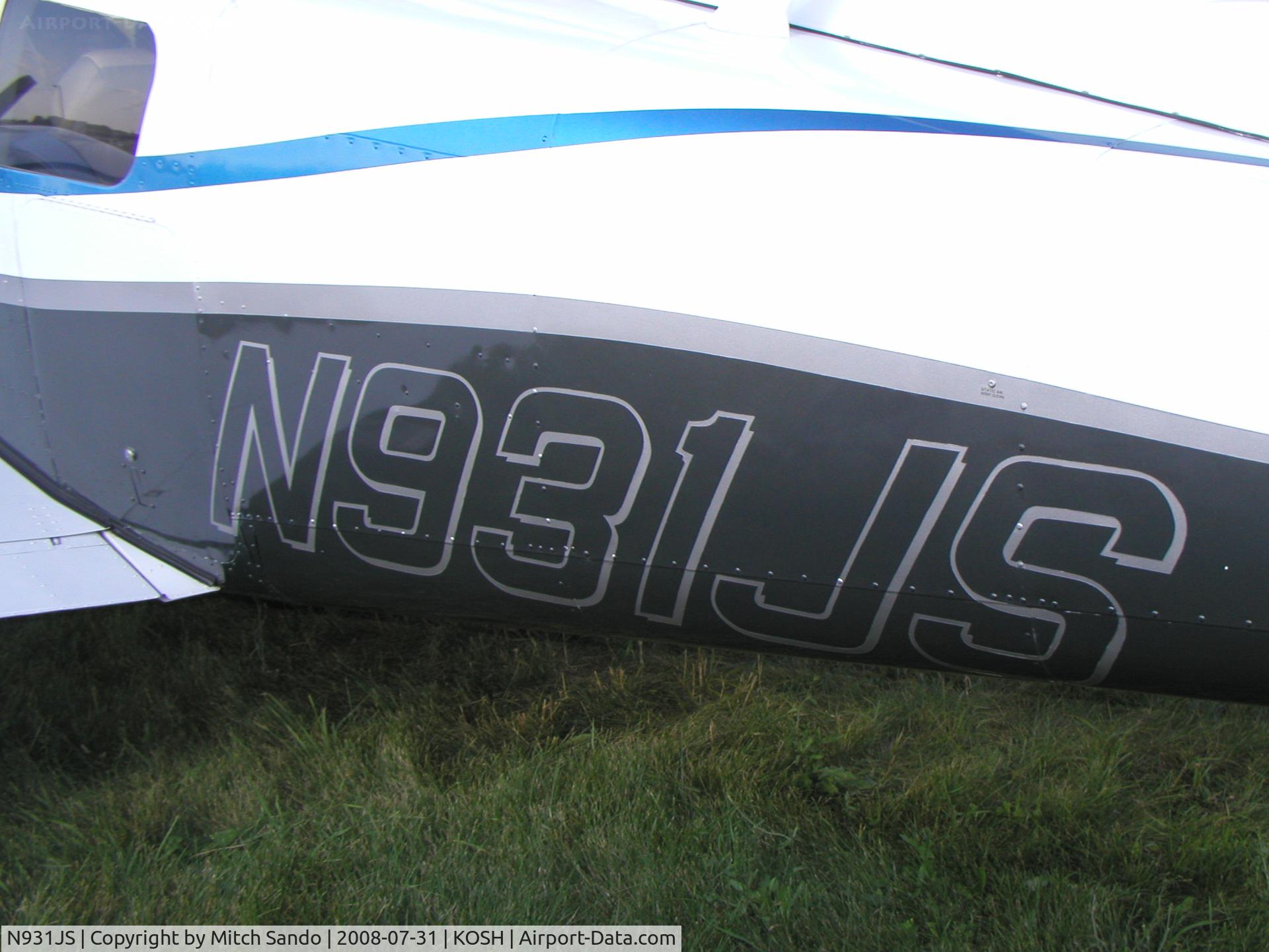 N931JS, 1969 Piper PA-30 Twin Comanche C/N 30-1826, EAA AirVenture 2008.