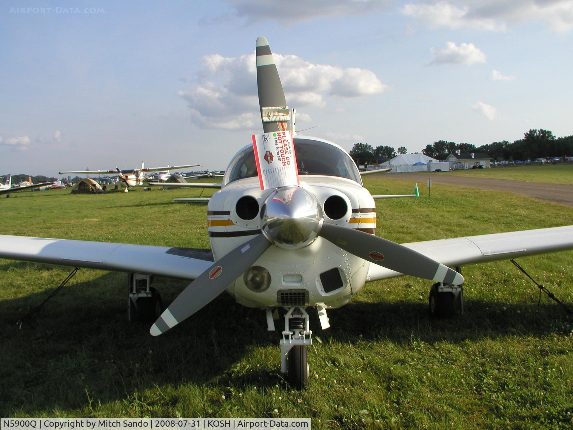 N5900Q, 1965 Mooney M20E Super 21 C/N 816, EAA AirVenture 2008.