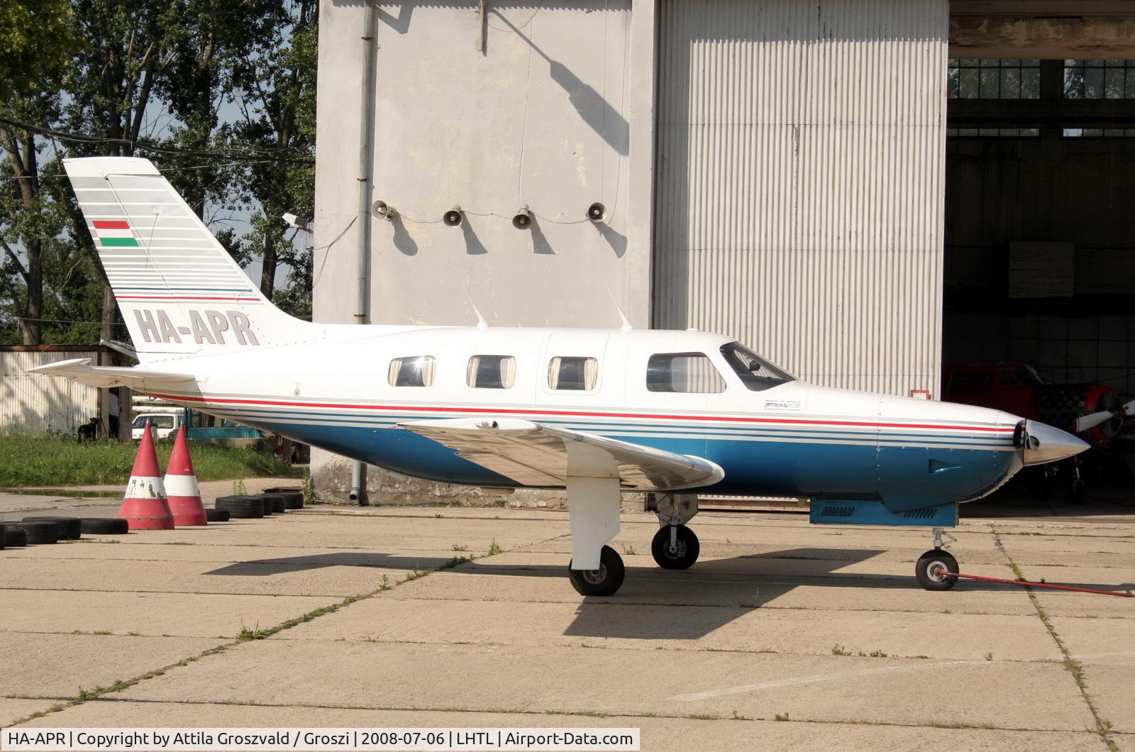 HA-APR, 1984 Piper PA-46-310P Malibu C/N 46-8408030, Tököl airport, Hungary