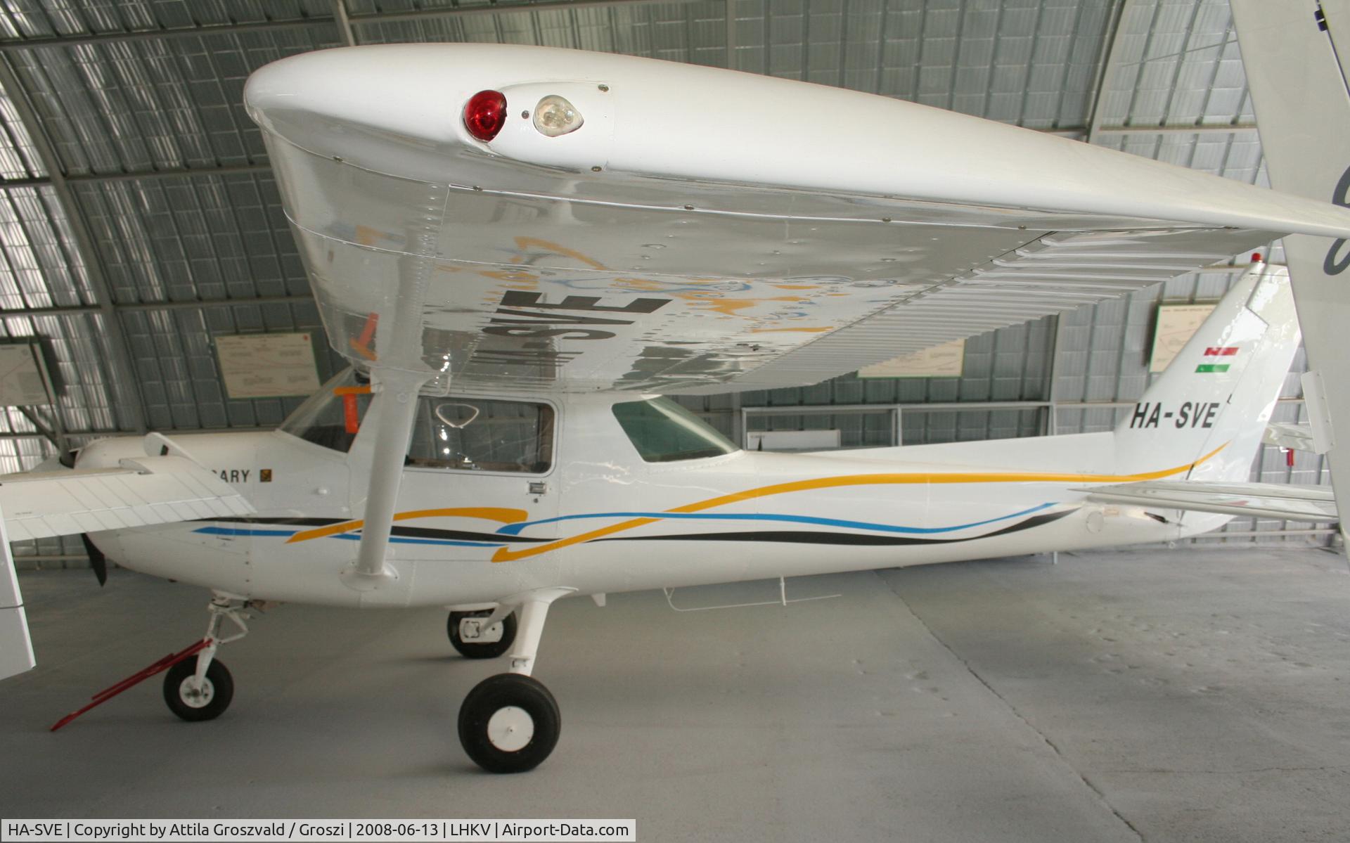 HA-SVE, 1977 Cessna 152 C/N 15280575, Kaposújlak airport (LHKV) / Cirrus Hungary base