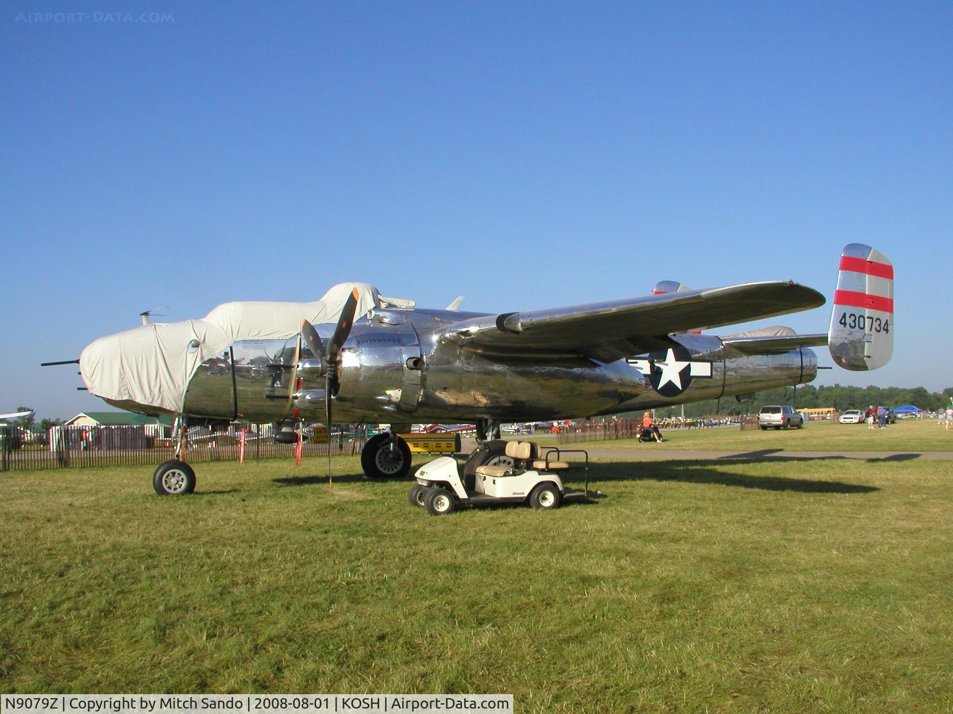 N9079Z, 1944 North American TB-25N Mitchell C/N 108-34009, EAA AirVenture 2008.