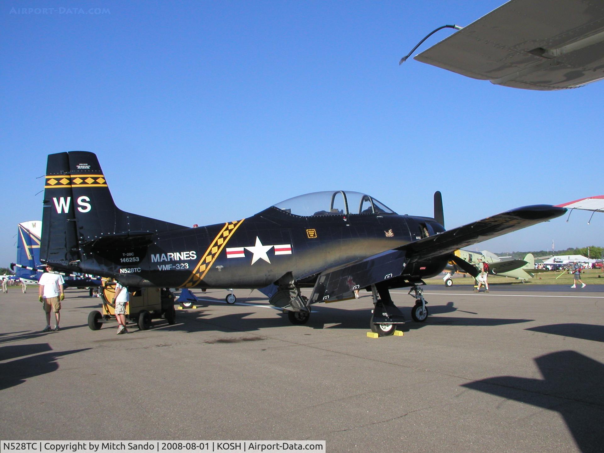 N528TC, 1957 North American T-28C Trojan C/N 252-16, EAA AirVenture 2008.