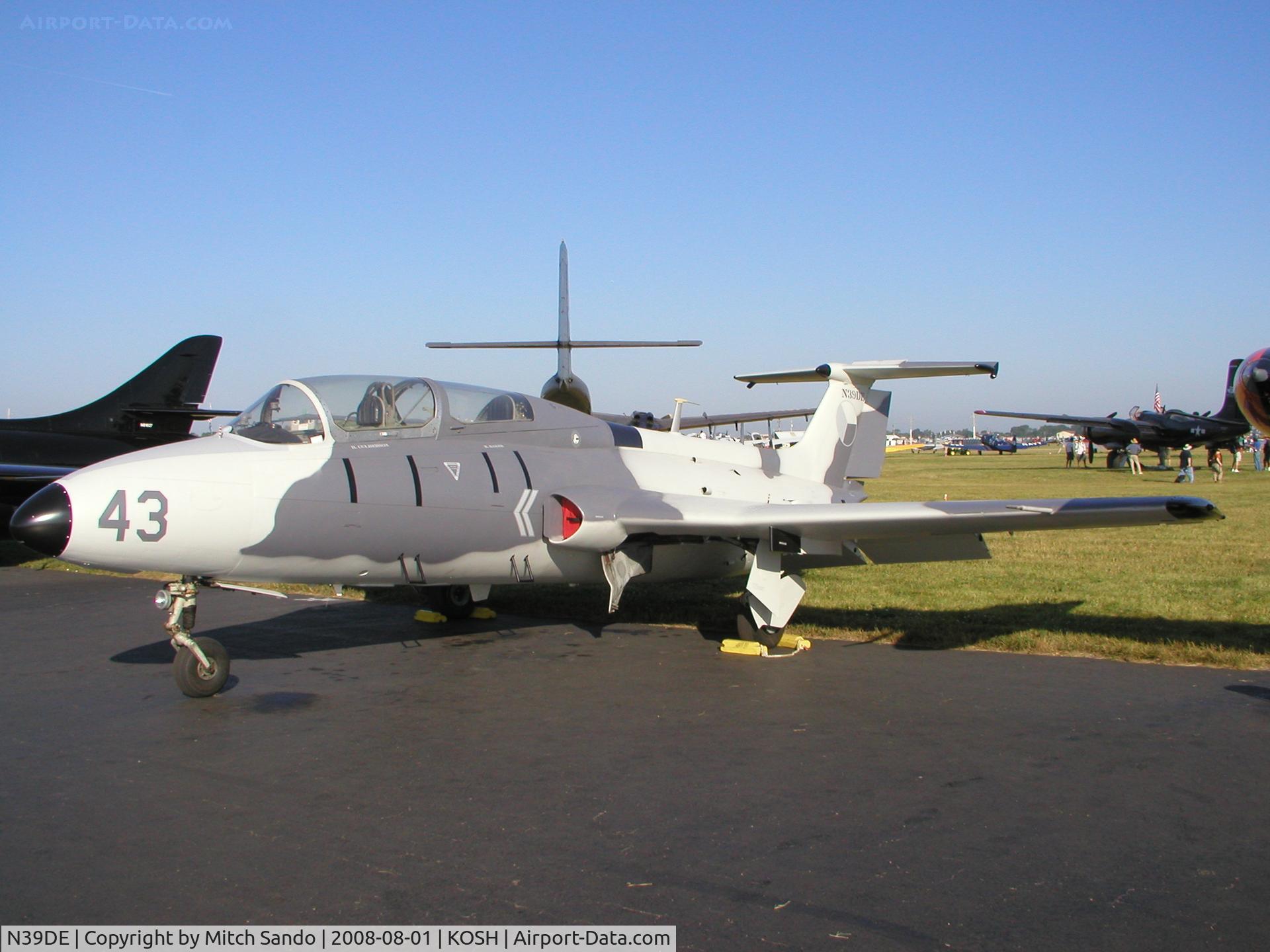 N39DE, 1969 Aero L-29 Delfin C/N 3243, EAA AirVenture 2008.