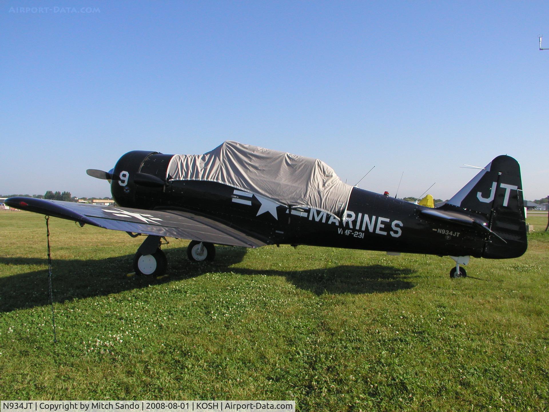 N934JT, 1942 North American SNJ-4 Texan C/N 88-12858, EAA AirVenture 2008.