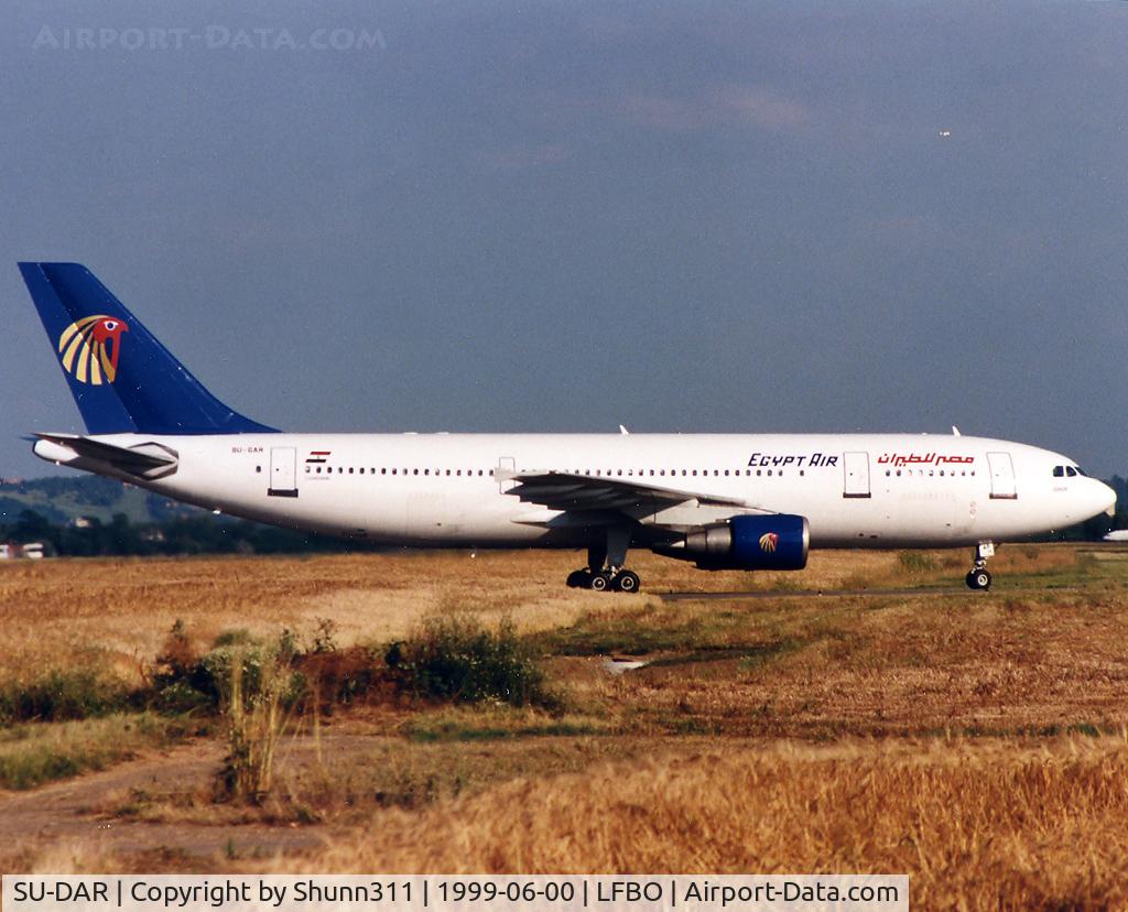 SU-DAR, 1982 Airbus A300B4-203 C/N 175, Arriving from flight and rolling to the SOGERMA Center...