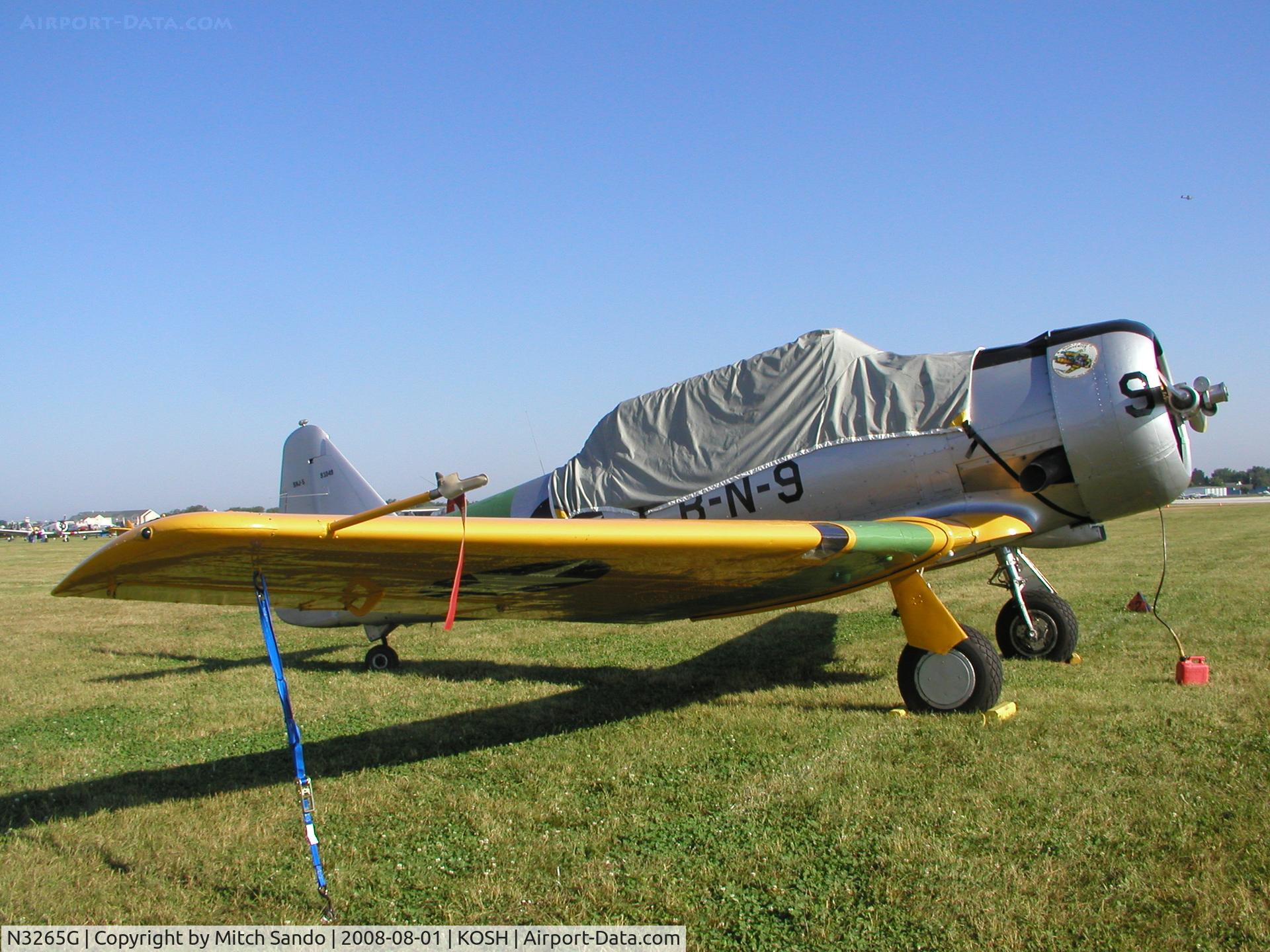 N3265G, North American SNJ-5 Texan Texan C/N 91049, EAA AirVenture 2008.