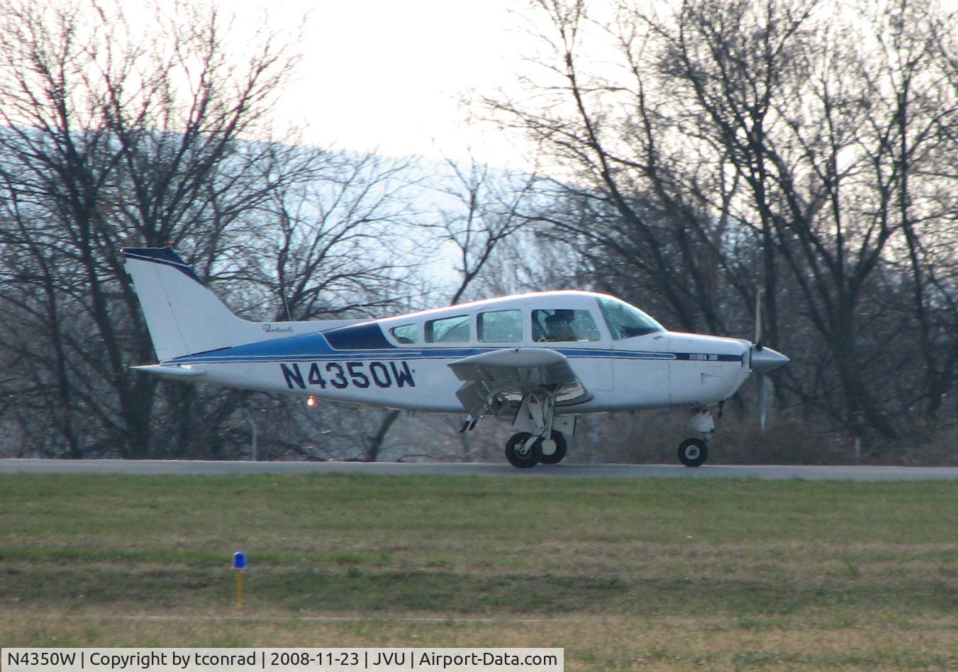N4350W, 1974 Beech B24R Sierra C/N MC-272, at Queen City