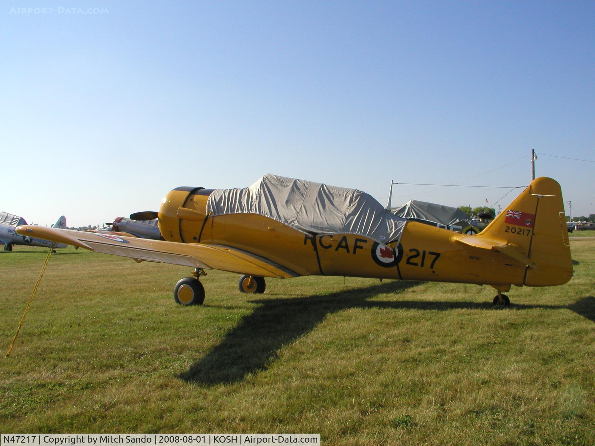 N47217, 1951 Canadian Car & Foundry Harvard MK IV C/N CCF4-8, EAA AirVenture 2008.