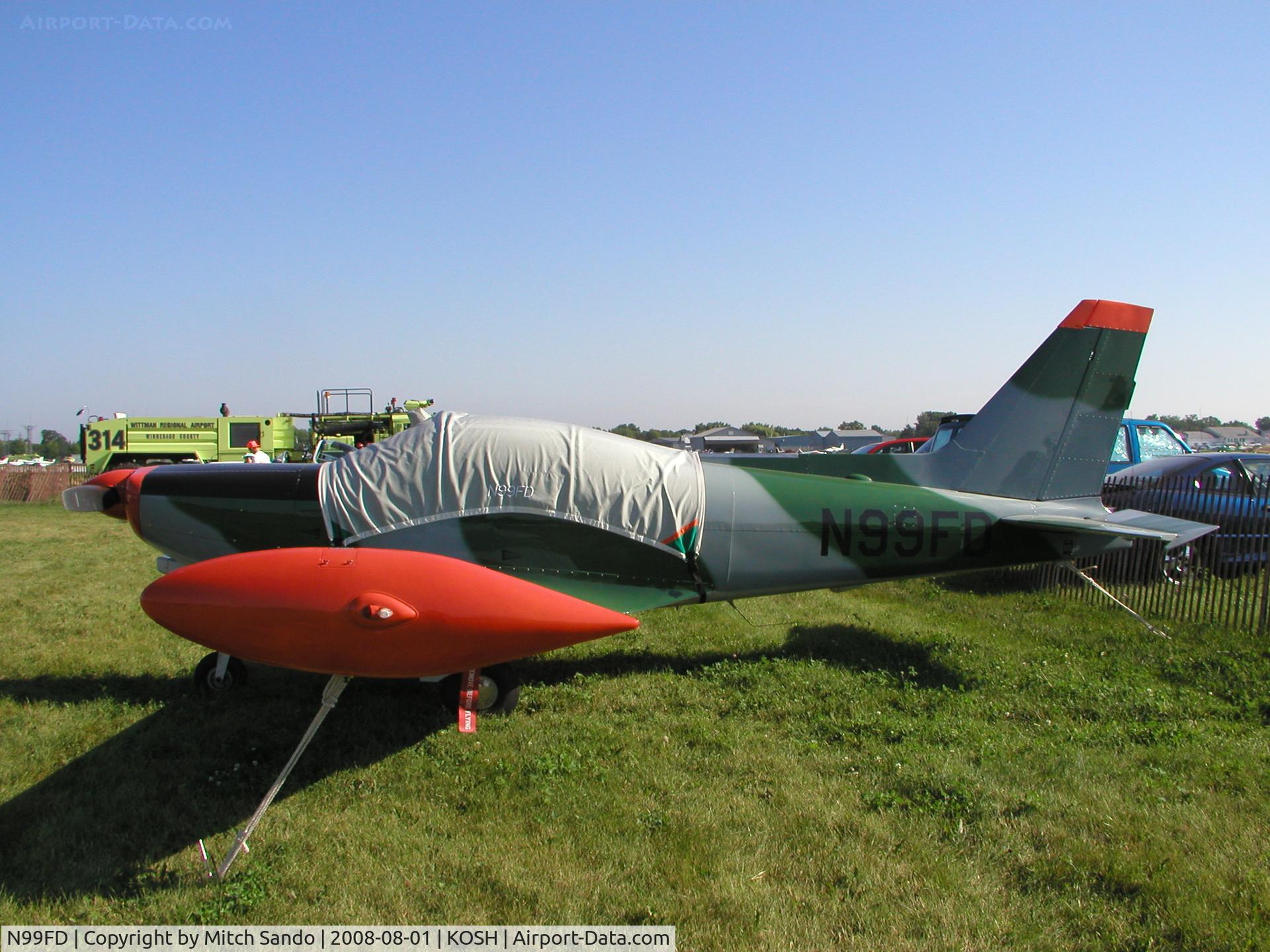 N99FD, 1991 SIAI-Marchetti SF-260D C/N 787, EAA AirVenture 2008.