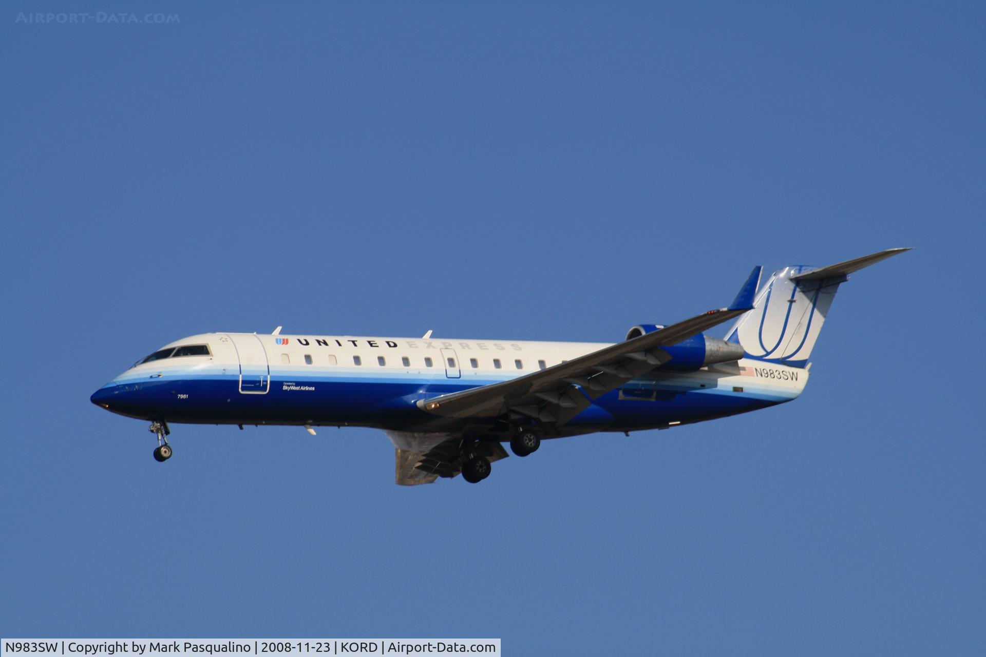 N983SW, 2004 Bombardier CRJ-200ER (CL-600-2B19) C/N 7961, CL-600-2B19