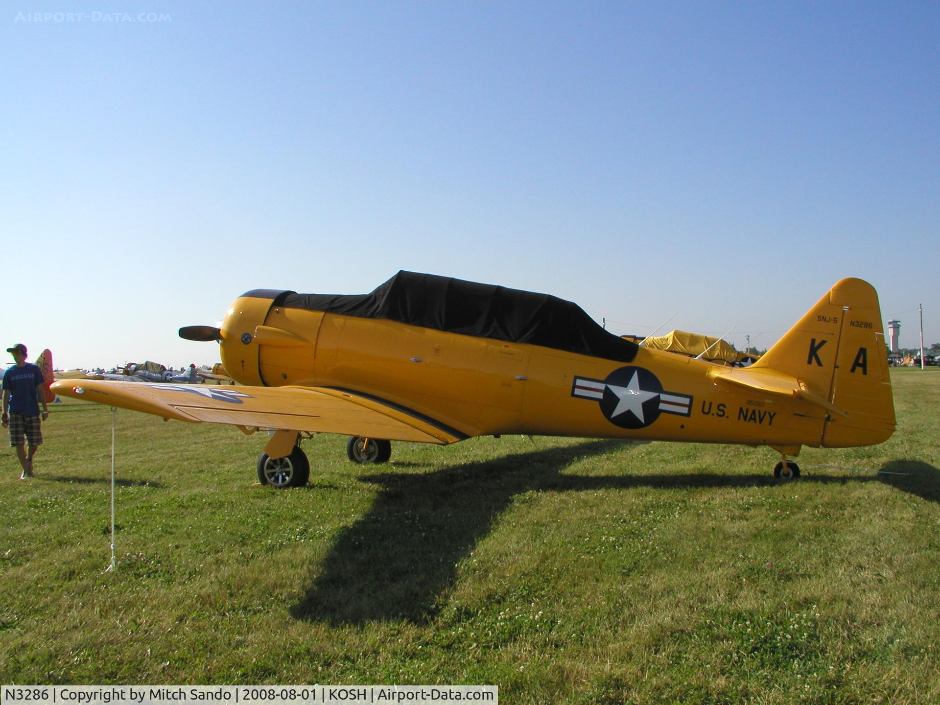 N3286, 1944 North American SNJ-5 Texan Texan C/N 88-15356, EAA AirVenture 2008.