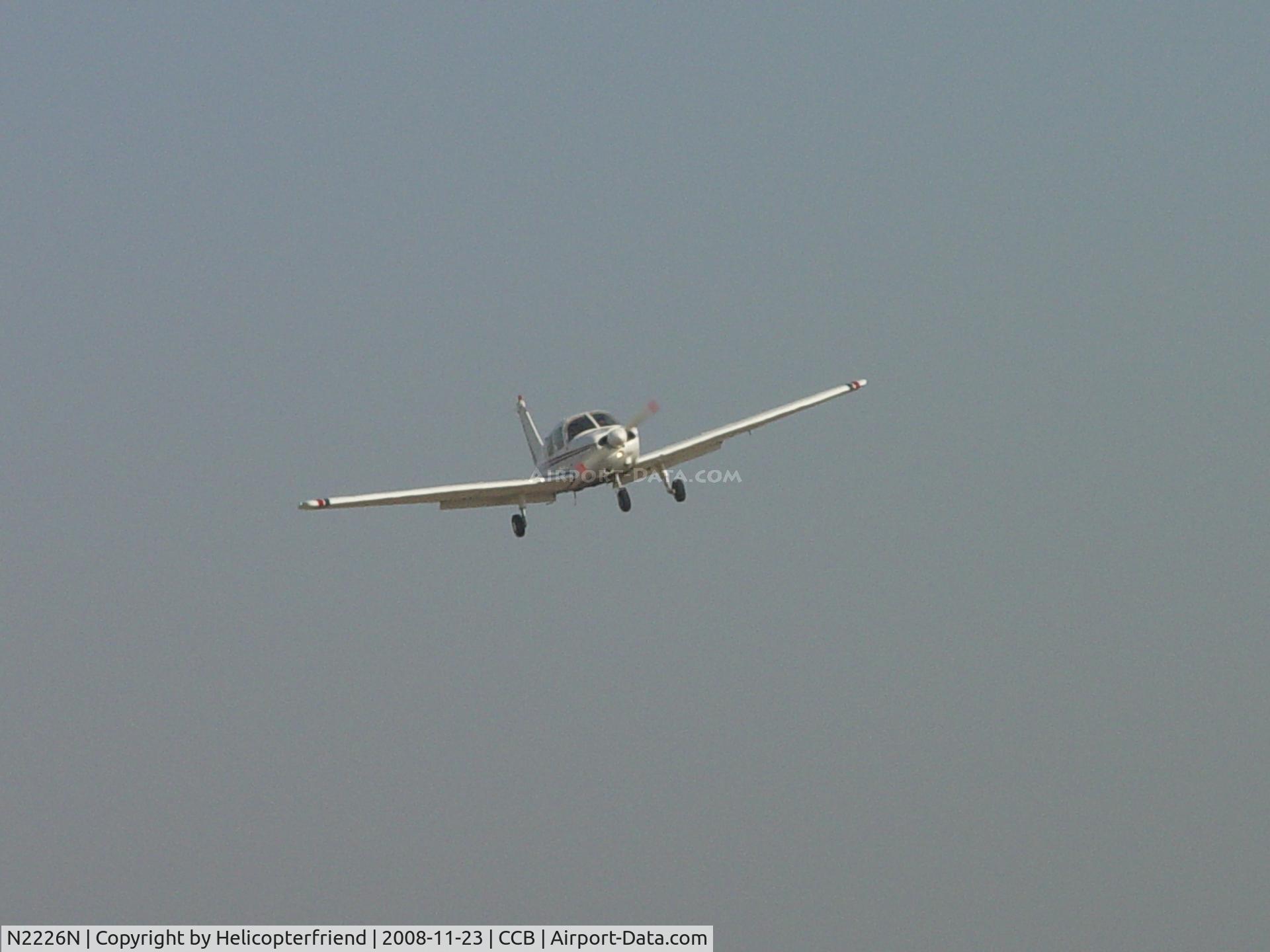 N2226N, 1979 Piper PA-28-181 C/N 28-7990282, On final for Cable
