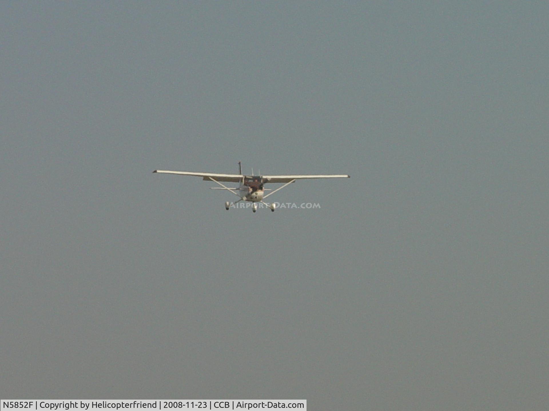 N5852F, 1967 Cessna 210G Centurion C/N 21058852, On final for Cable