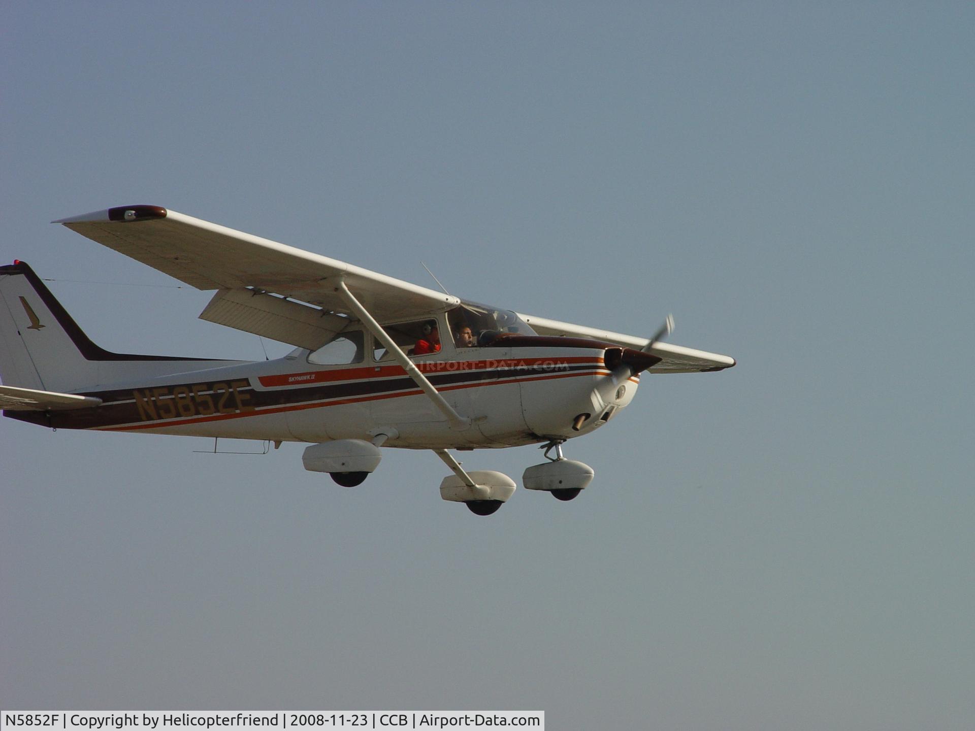 N5852F, 1967 Cessna 210G Centurion C/N 21058852, Over the fence and threshold