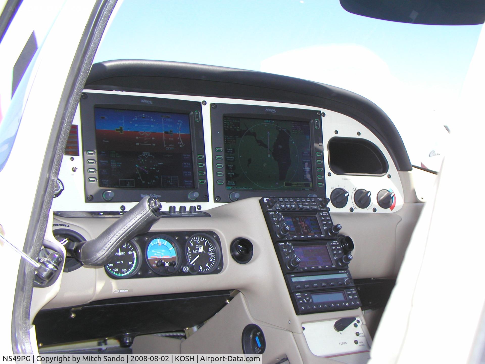 N549PG, 2008 Cirrus SR20 G3 C/N 2006, EAA AirVenture 2008.
