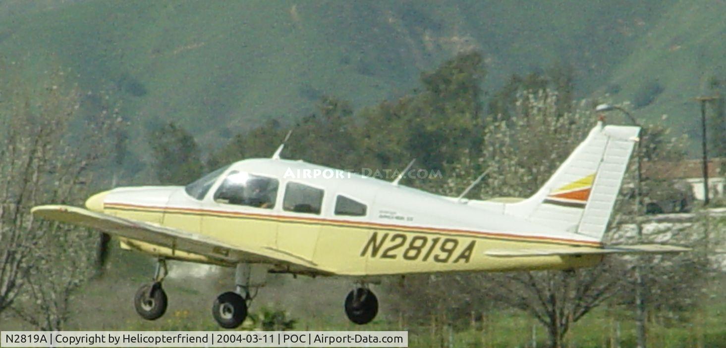 N2819A, 1979 Piper PA-28-181 C/N 28-7990468, Take off from Brackett