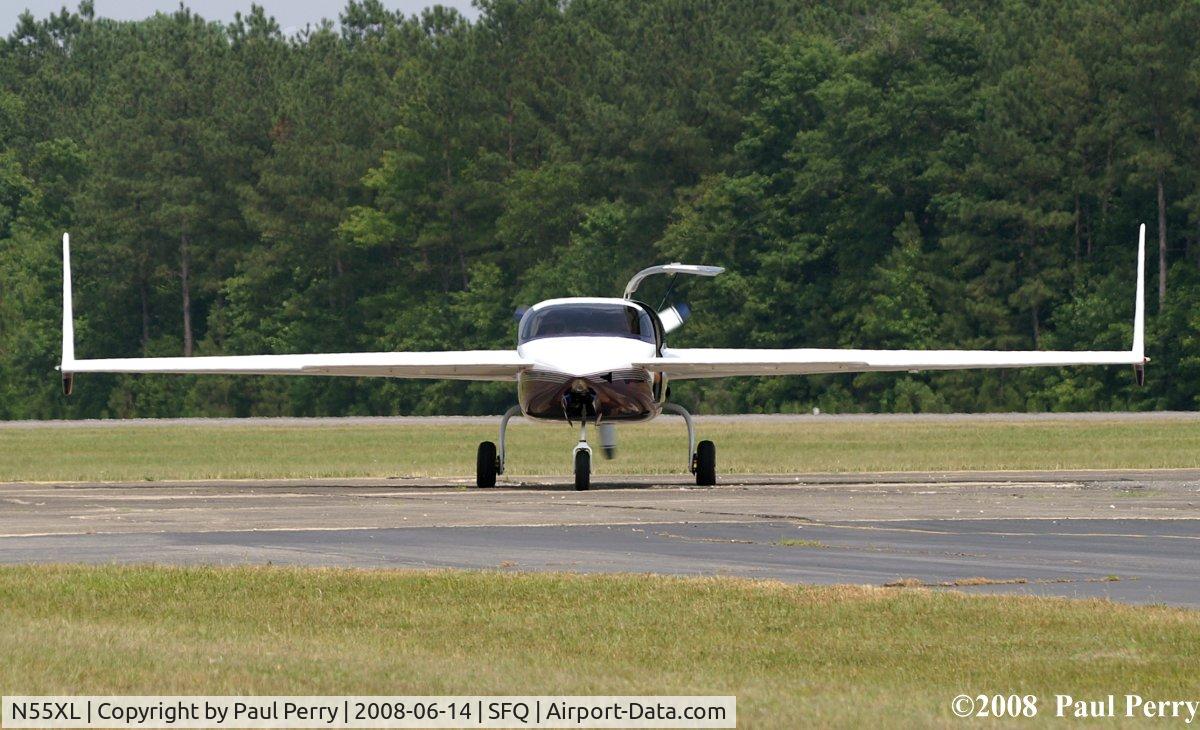 N55XL, 2002 Velocity Velocity C/N 3RX027, Slender view of this nice bird