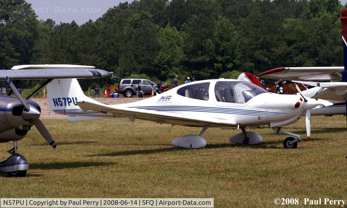 N57PU, 2002 Diamond DA-40 Diamond Star C/N 40.214, Cooling her heels for a bit on the turf