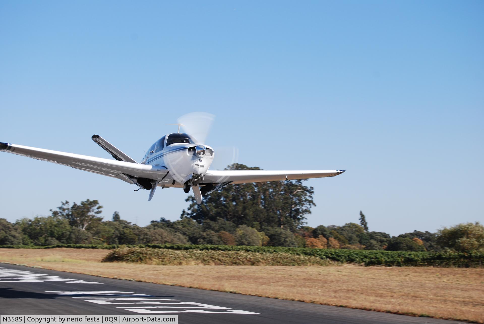 N358S, 1967 Beech V35A Bonanza C/N D-8671, changed paint scheme