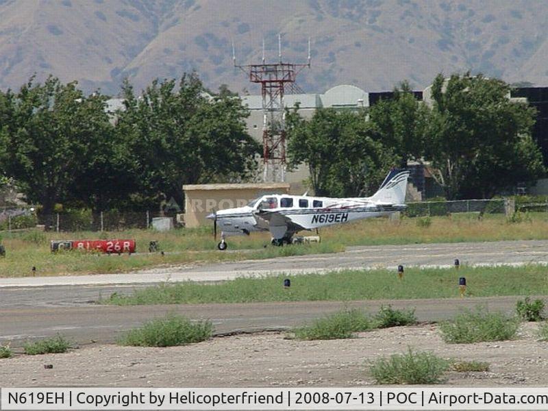 N619EH, Raytheon Aircraft Company A36 Bonanza C/N E-3514, Landing at Brackett