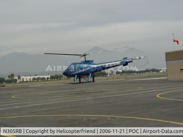 N305RB, 2005 Enstrom 480B C/N 5079, Moving to taxiway for westerly take off