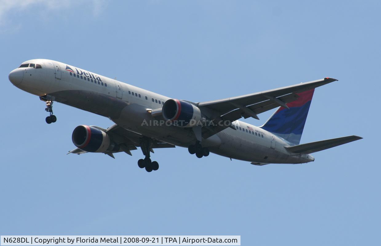 N628DL, 1987 Boeing 757-232 C/N 22918, Delta 757-200
