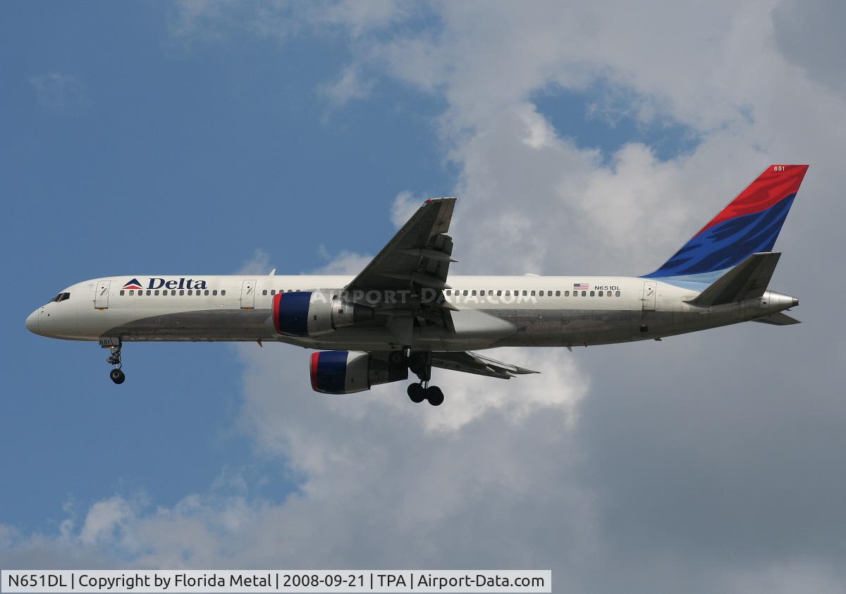 N651DL, 1989 Boeing 757-232 C/N 24391, Delta 757-200