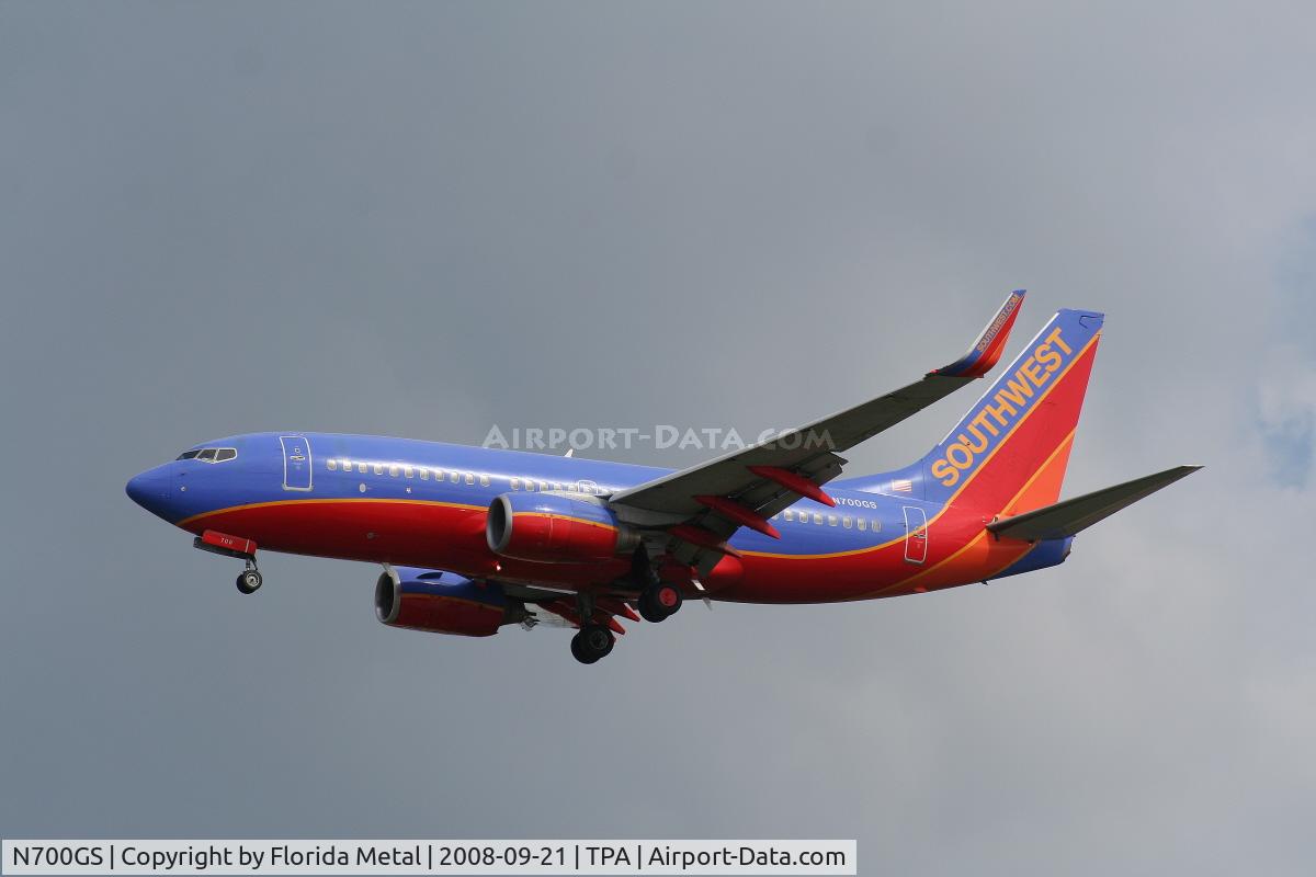 N700GS, 1997 Boeing 737-7H4 C/N 27835, Southwest 737-700