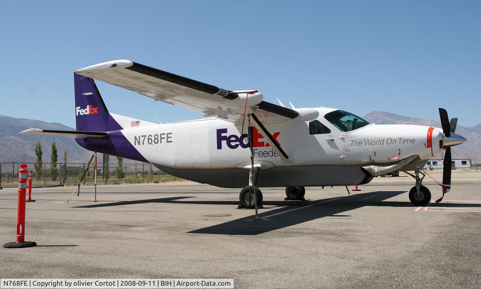 N768FE, 1991 Cessna 208B Super Cargomaster C/N 208B-0263, alone in the eastern sierra