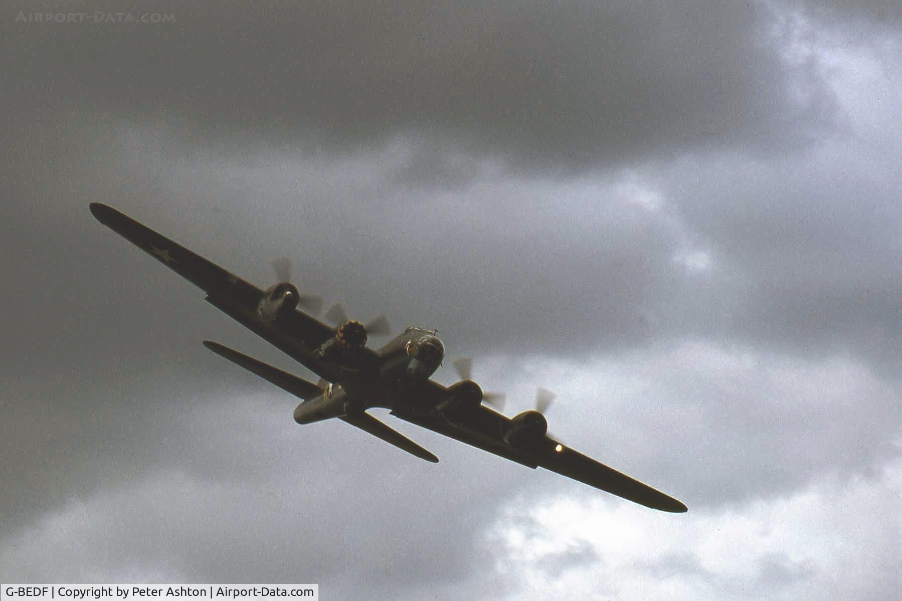 G-BEDF, 1944 Boeing B-17G Flying Fortress C/N 8693, Old Warden, Bedfordshire, England. August 1993