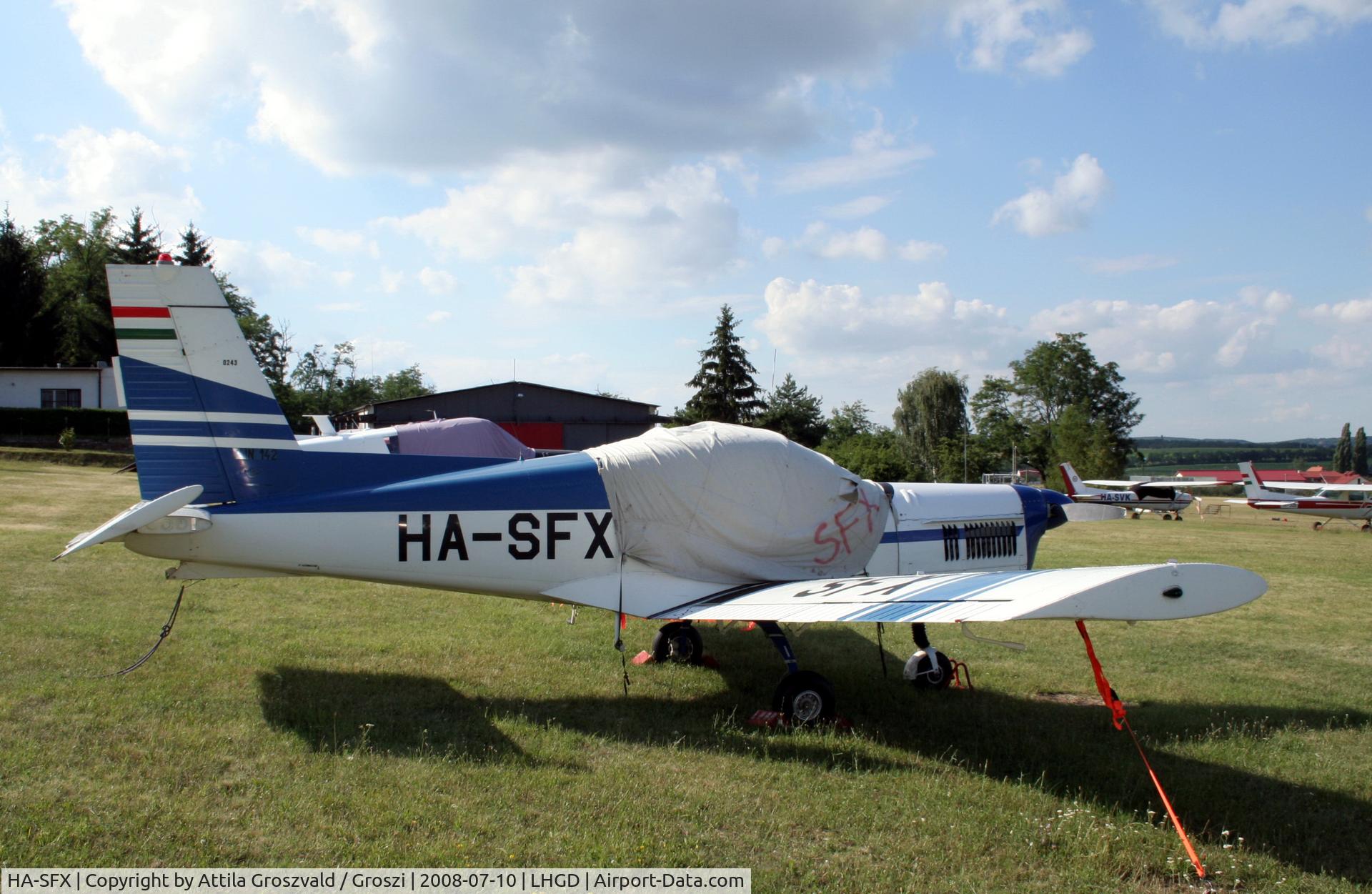 HA-SFX, 1981 Zlin Z-142 C/N 0243, Gödöllö Airport / LHGD Hungary