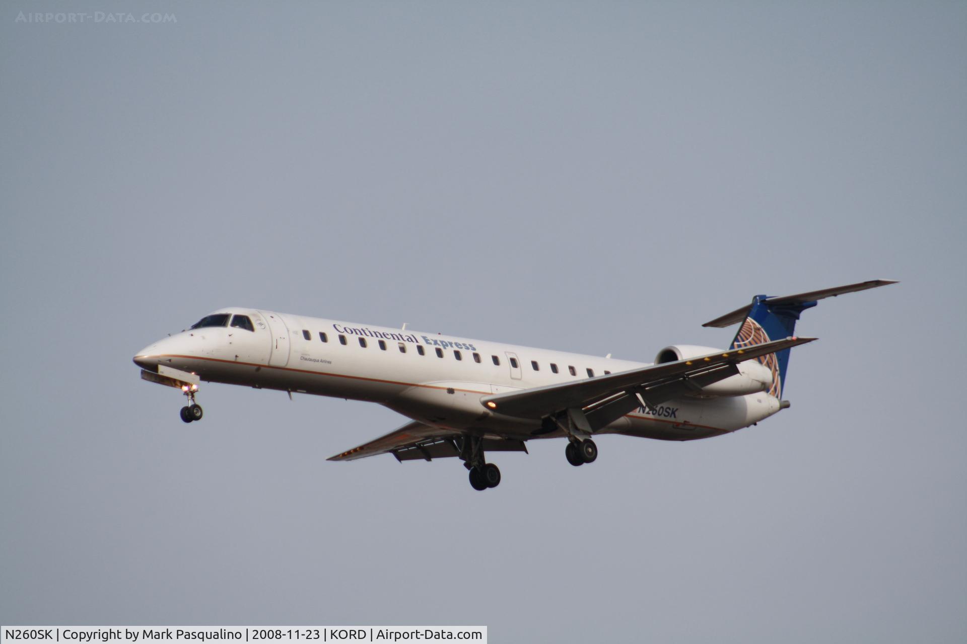 N260SK, 1999 Embraer ERJ-145LR (EMB-145LR) C/N 145128, EMB-145