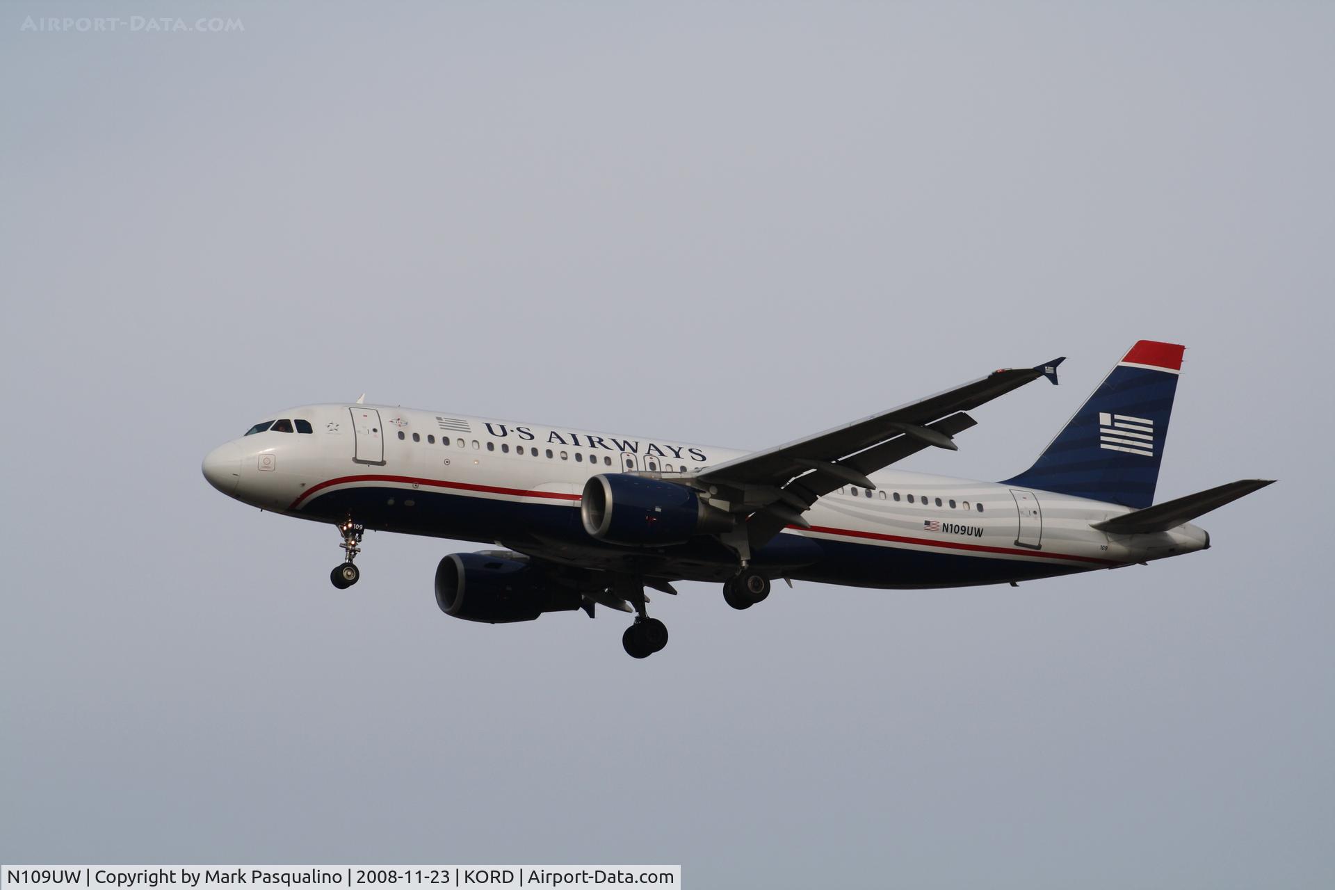 N109UW, 1999 Airbus A320-214 C/N 1065, Airbus A320