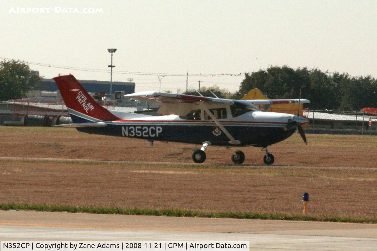 N352CP, 2005 Cessna 182T Skylane C/N 18281504, Civial Air Patrol at Grand Prairie