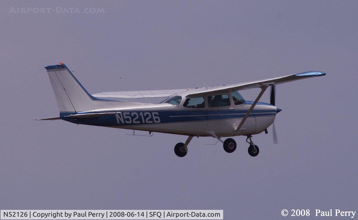 N52126, 1980 Cessna 172P C/N 17274420, Hard to make out the subtle metallic blue, but its a very nice touch