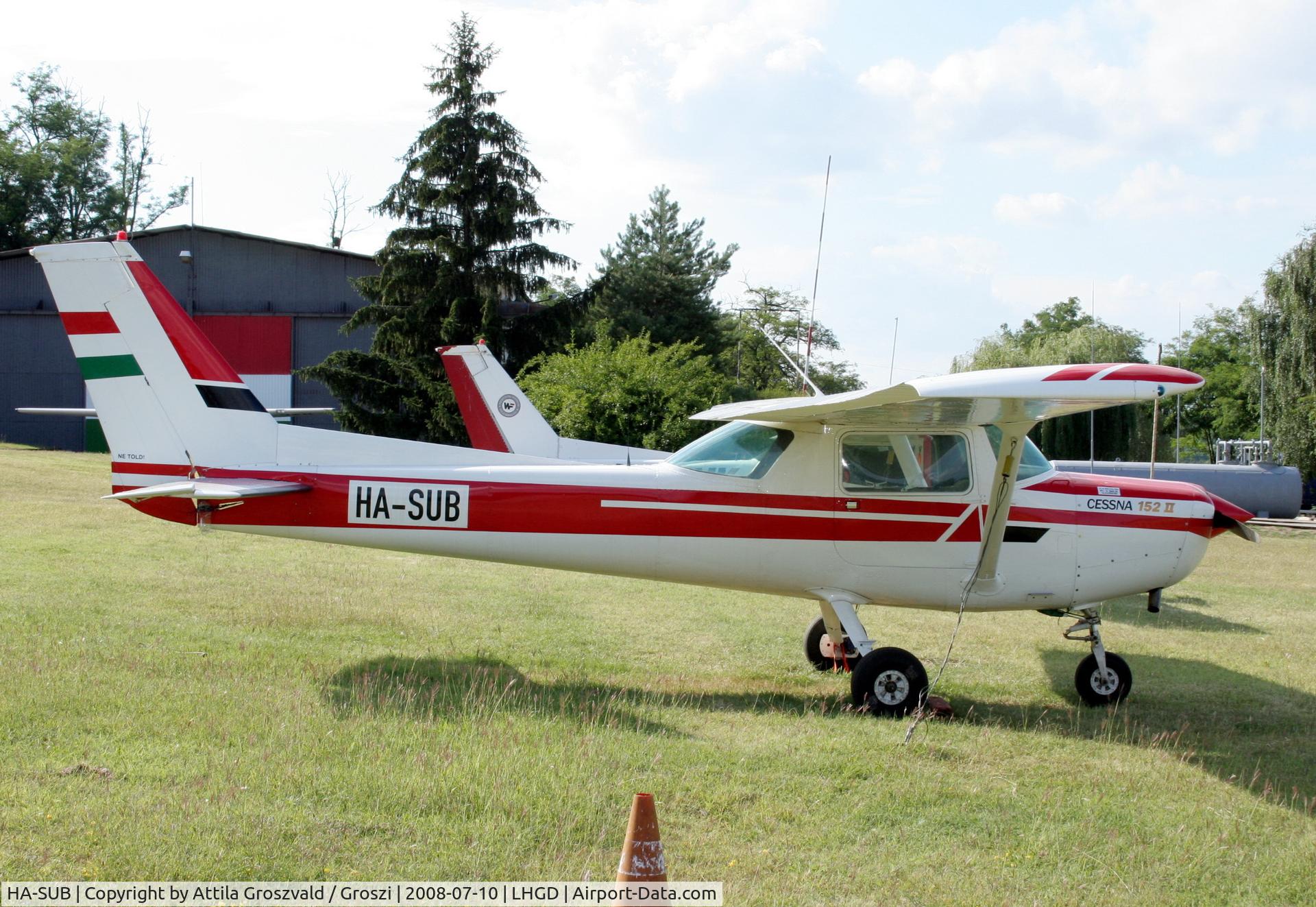 HA-SUB, 1978 Cessna 152 II C/N 15282919, Gödöllö Airport / LHGD Hungary