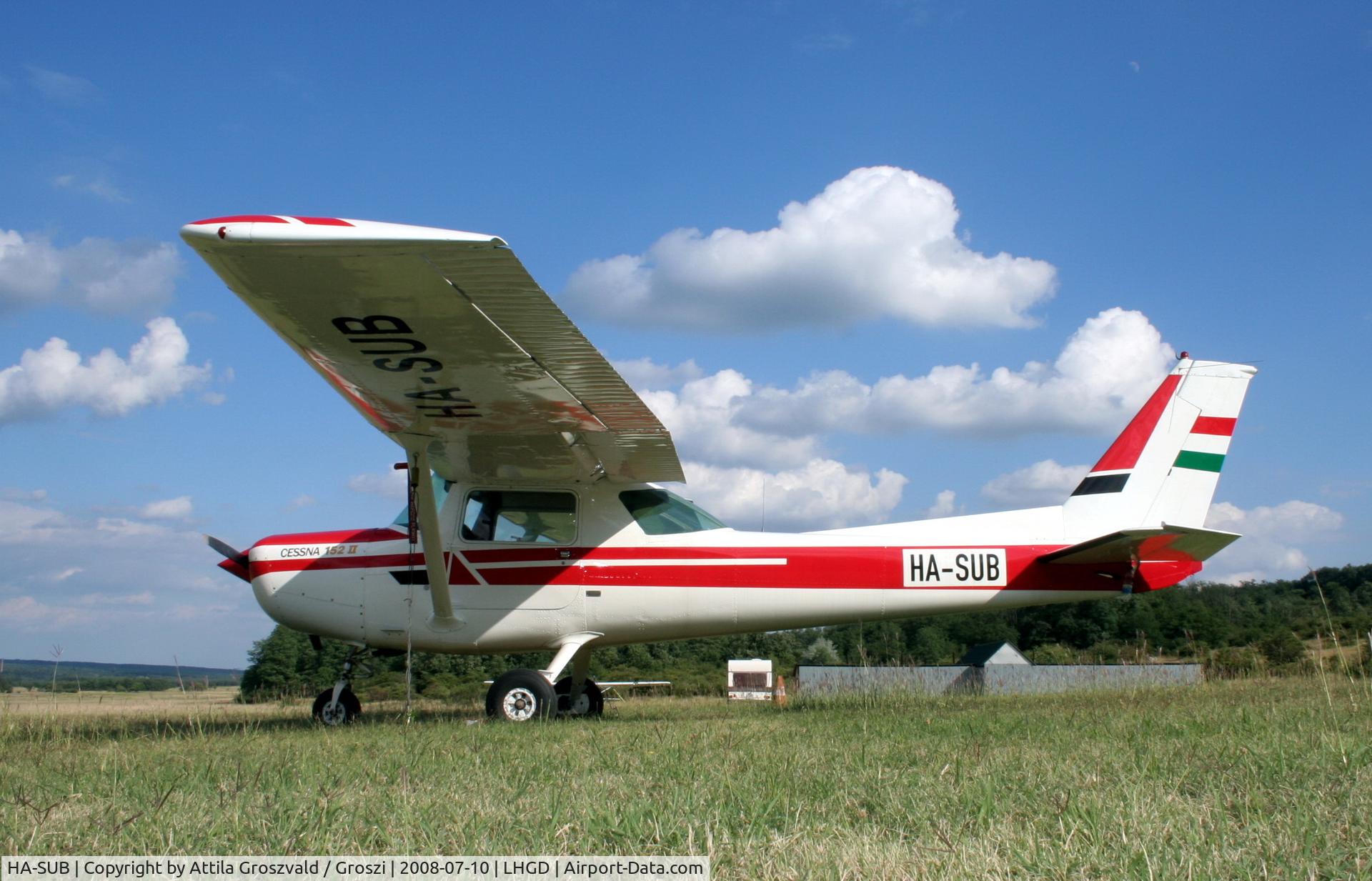 HA-SUB, 1978 Cessna 152 II C/N 15282919, Gödöllö Airport / LHGD Hungary