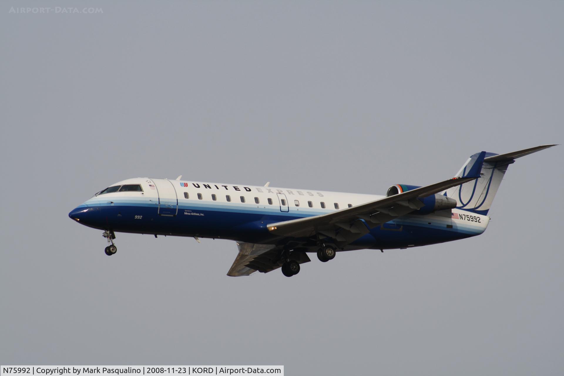 N75992, 2000 Bombardier CRJ-200ER (CL-600-2B19) C/N 7401, CL-600-2B19