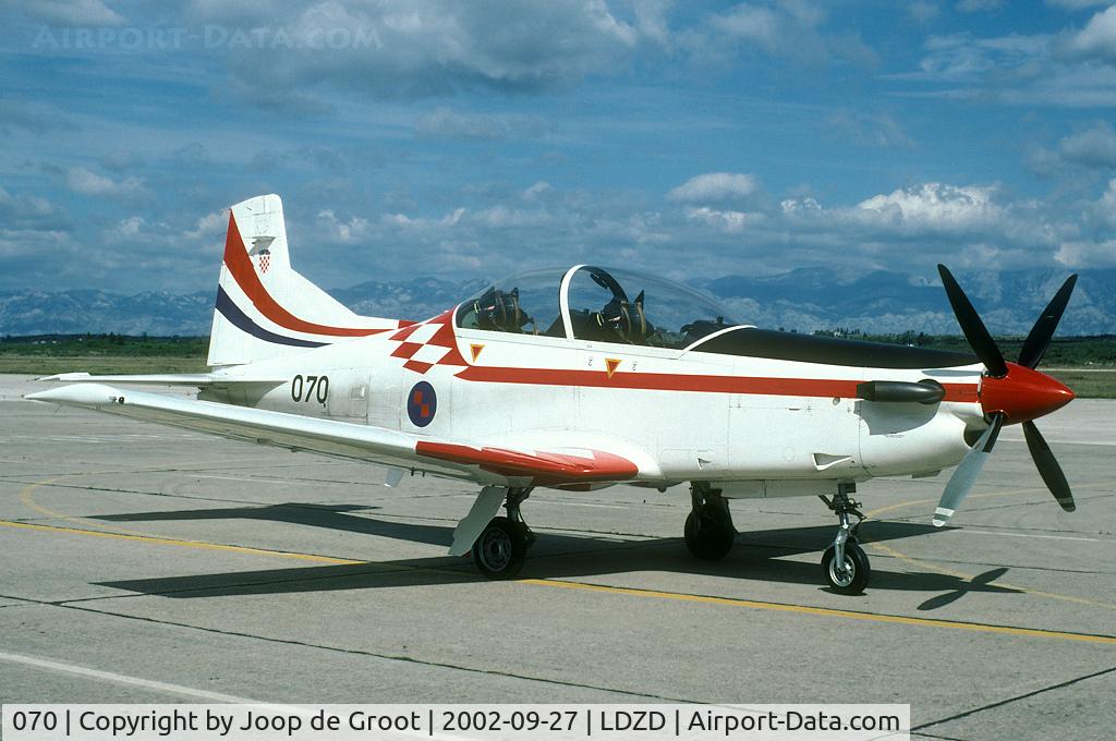 070, Pilatus PC-9M C/N 633, The PC-9's of the Croatian Pilots School wear these nice bright colours representing the national flag.