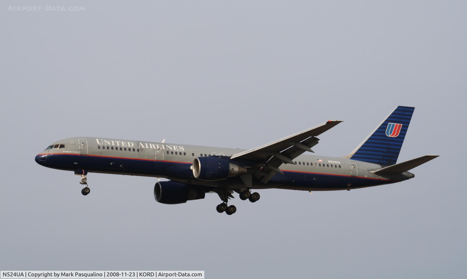 N524UA, 1990 Boeing 757-222 C/N 24977, Boeing 757-200