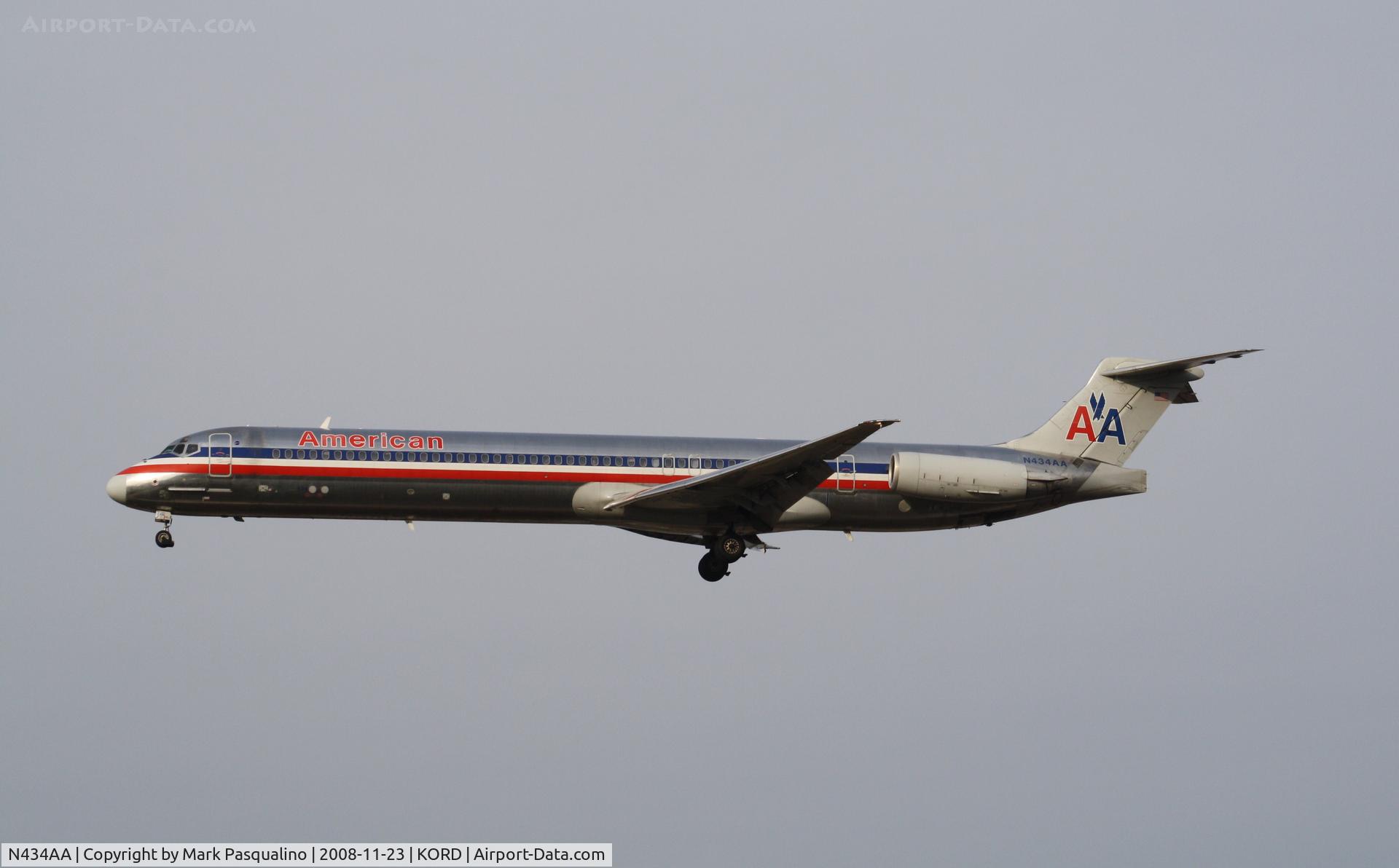 N434AA, 1987 McDonnell Douglas MD-83 (DC-9-83) C/N 49452, MD-83